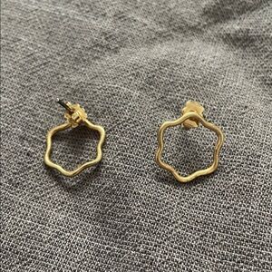 Madewell Gold wavy stud earrings